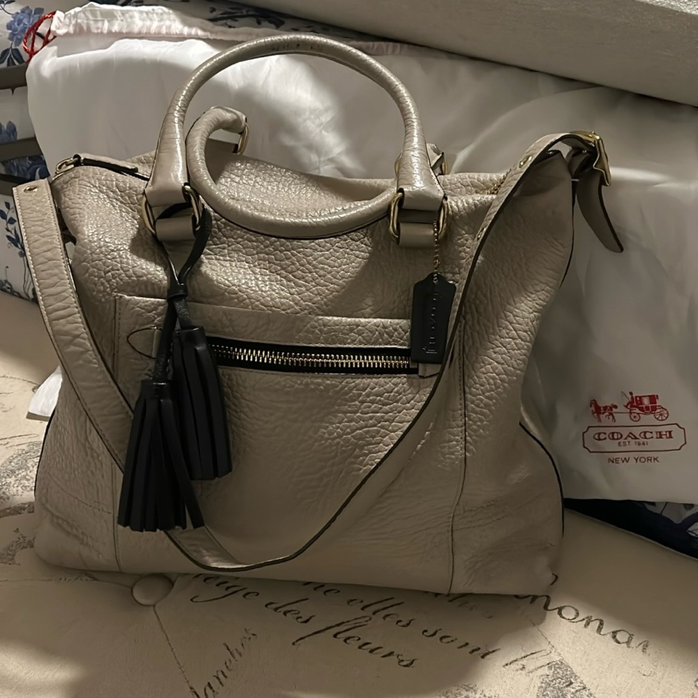NWOT Coach large bag.